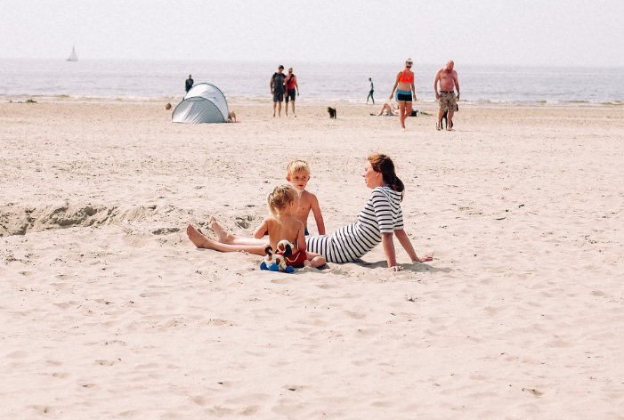 Familie am Strand