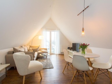 Romantic - Versteck am Strom